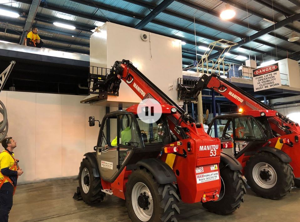 dismantling heavy industry machinery 